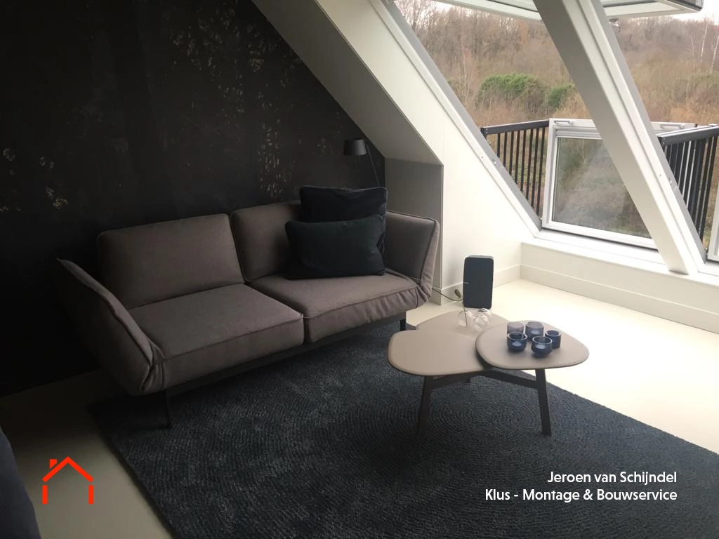 VELUX dakramen in moderne woonkamer - meer licht en ruimte door Jeroen van Schijndel